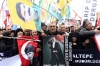 apo bayrağı altında gösteri yapmak / #1346854