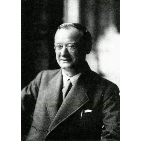 atatürk ün cenazesi için kendini feda eden alman