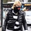 pınar altuğ un dudak figürlü maskesi / #2111739